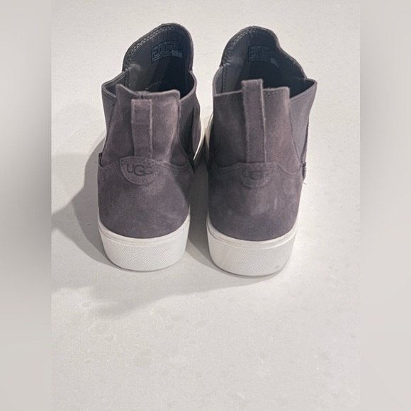 Ugg Mauna Chelsea Sneakers‎ - Thunder Cloud Suede 7 - Picture 6 of 7